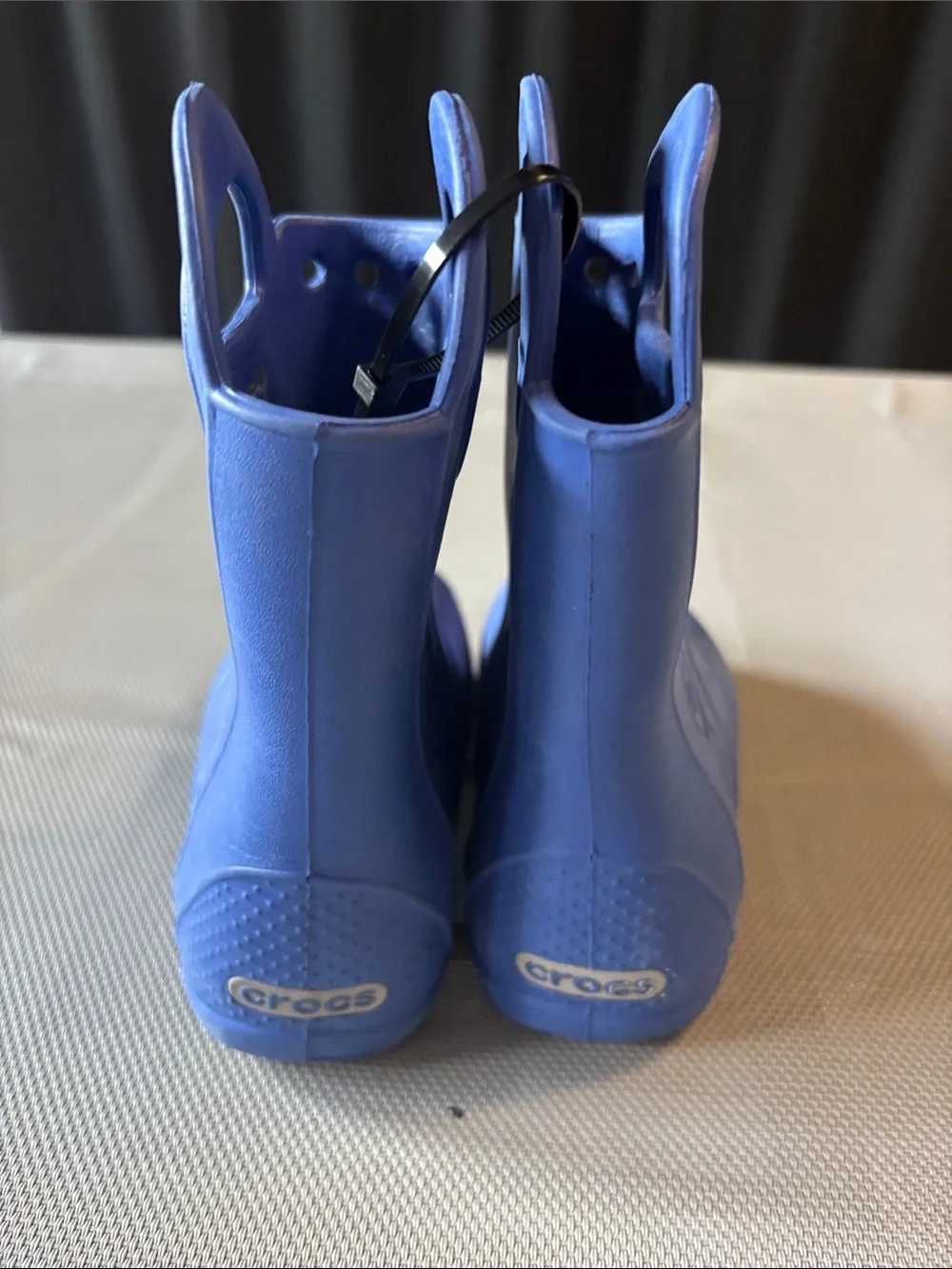 CROCS toddler sz 10 Blue Rain Boots with Easy-Grip Handles